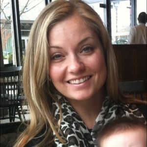 Meet your Posher, Melissa